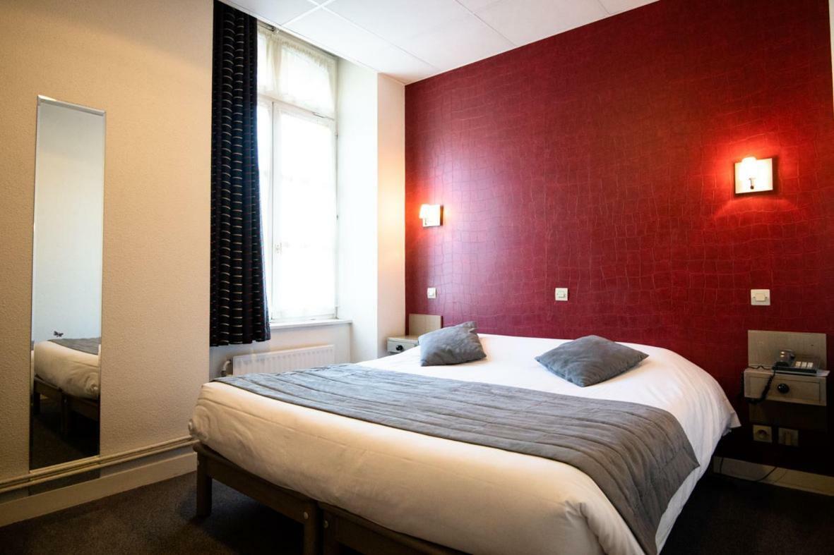 Hotel L'Esperance Vitre Buitenkant foto