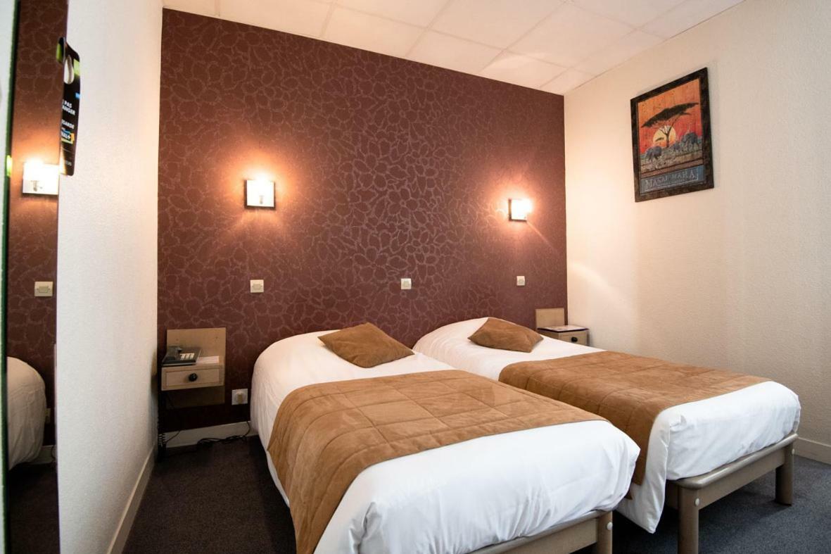 Hotel L'Esperance Vitre Buitenkant foto